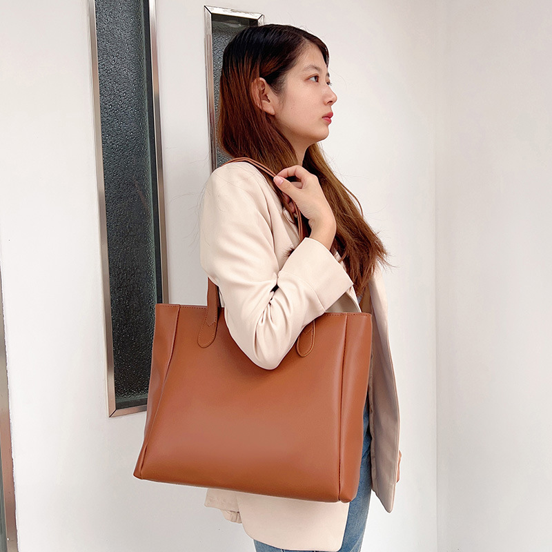 Bolso retro para mujeres 2023, nuevo bolso de viaje coreano de moda versátil, bolso de hombro de gran capacidad, moda