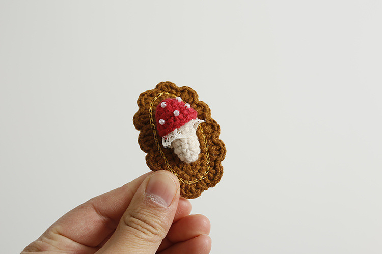 10g Weight Hair Clip Hair Accessories Type 1 Piece Quantity Casual, Daily Occasion yarn Material Mushroom Pattern All Seasons Season Women's Gender Cute, Sweet Style Cute Sweet Women's Mushroom Yarn Hair Clip 9