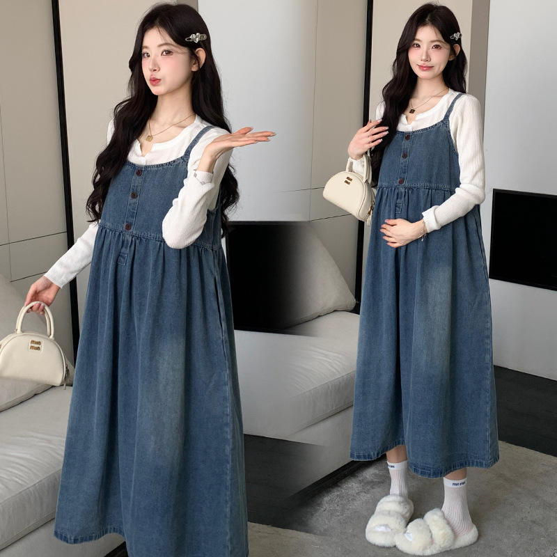 2026 Spring New Knitted Maternity Top + Korean Style Slimming Loose Casual Maternity Denim Overalls Skirt 2026 Spring New Knitted Maternity Top + Korean Style Slimming Loose Casual Maternity Denim Overalls Skirt