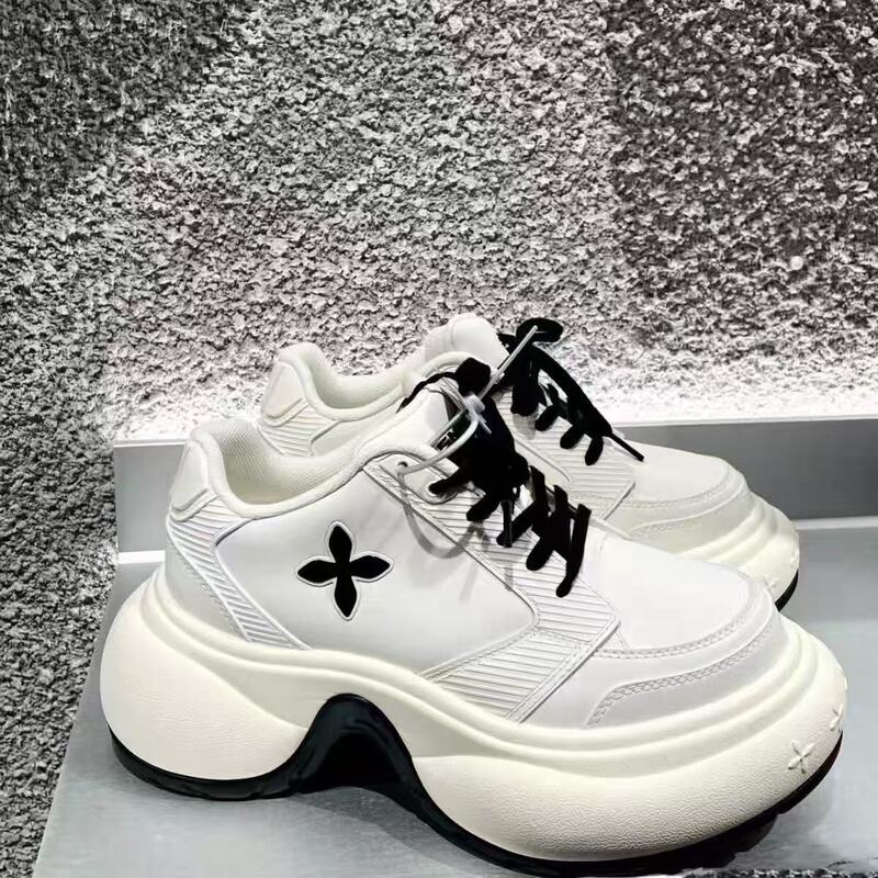 Smfk in Stock~Instant Delivery~Sports Shoes Black and White Color-Blocking Thick-Soled Casual Shoes Women's Shoes 2026 Spring New Model Genuine Leather Dad Shoes