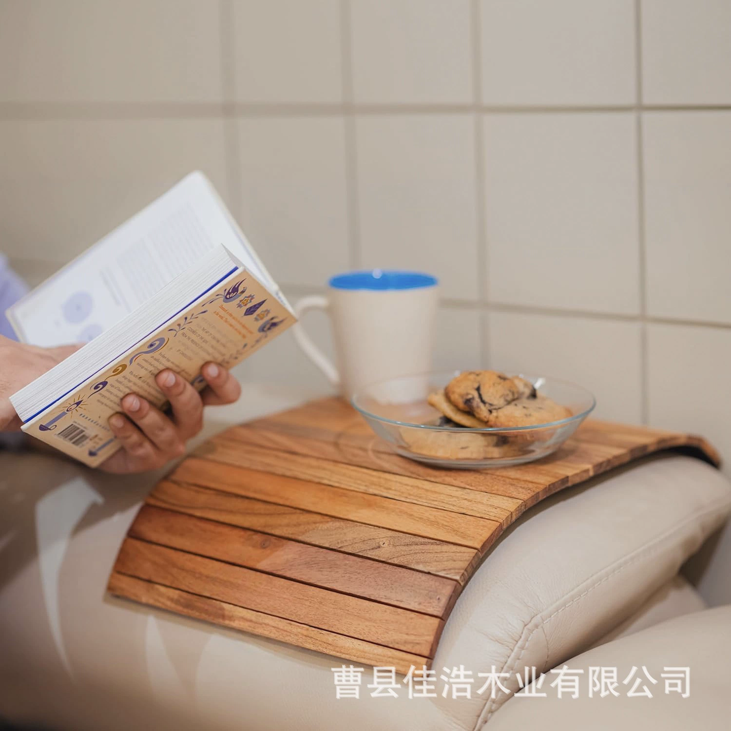 Бытовой деревянный подлокотник для дивана, складной бамбуковый коврик для кофе и закусок, удобный изолированный подлокотник с защитой от ожогов