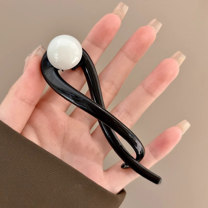 Twist una palabra clip de cabello para mujeres detrás de la cabeza clip de cabello 2024 nuevo estilo de alta calidad medio clip de cabello tiburón adornamiento para el cabello image 20