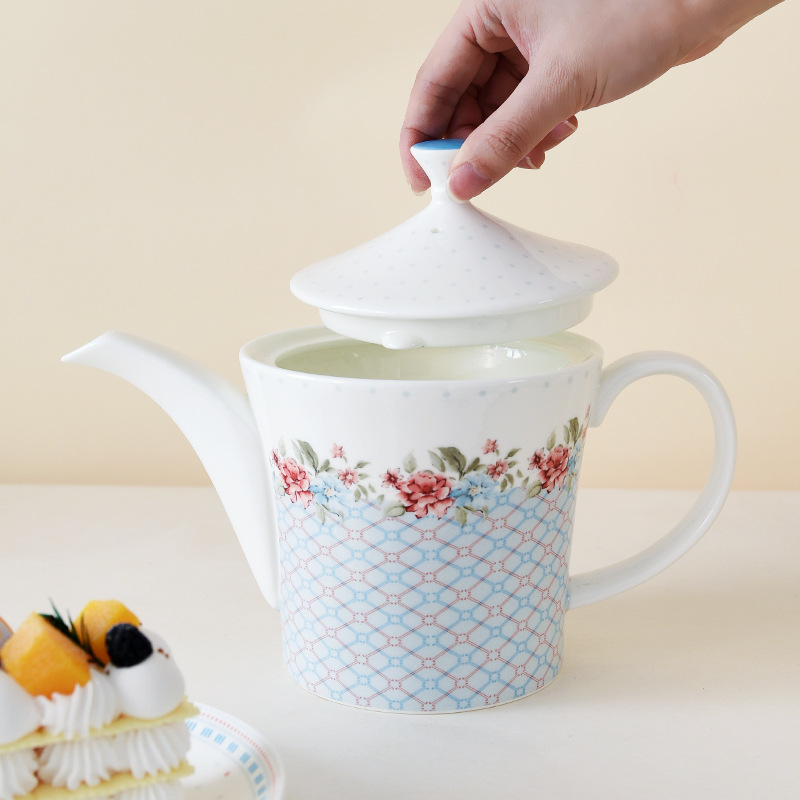 Flores románticas de alto valor de la cara cerámica tetera de té de hueso tetera de agua casada cerámica nueva casa tetera de gran capacidad tetera de agua fría tetera de café