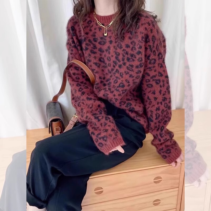 Autumn/Winter 2024 New Gothic Christmas Theme Clothes Red Leopard Print Sweater Women's Autumn/Winter Top