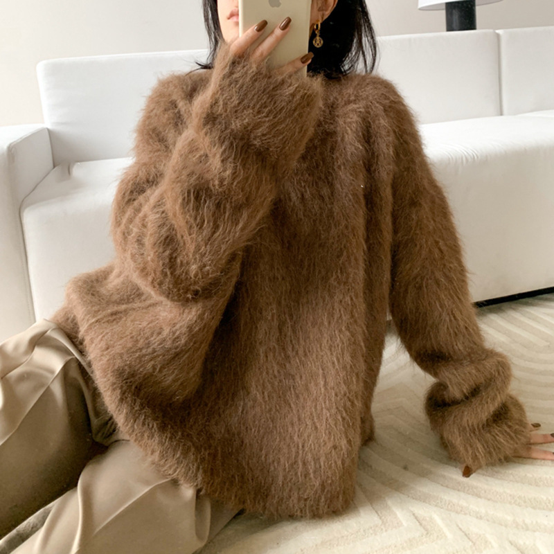 Fluffy and Soft Texture, Long Hair, Cool and Youthful Sweater/Beanie