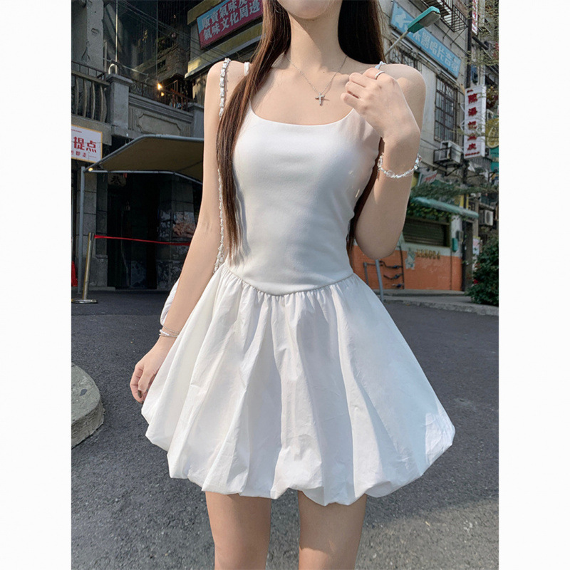 バレエスタイルサスペンダードレス女性のための 2025 春の新白気質ウエスト痩身花のつぼみスカートショートスカート|undefined