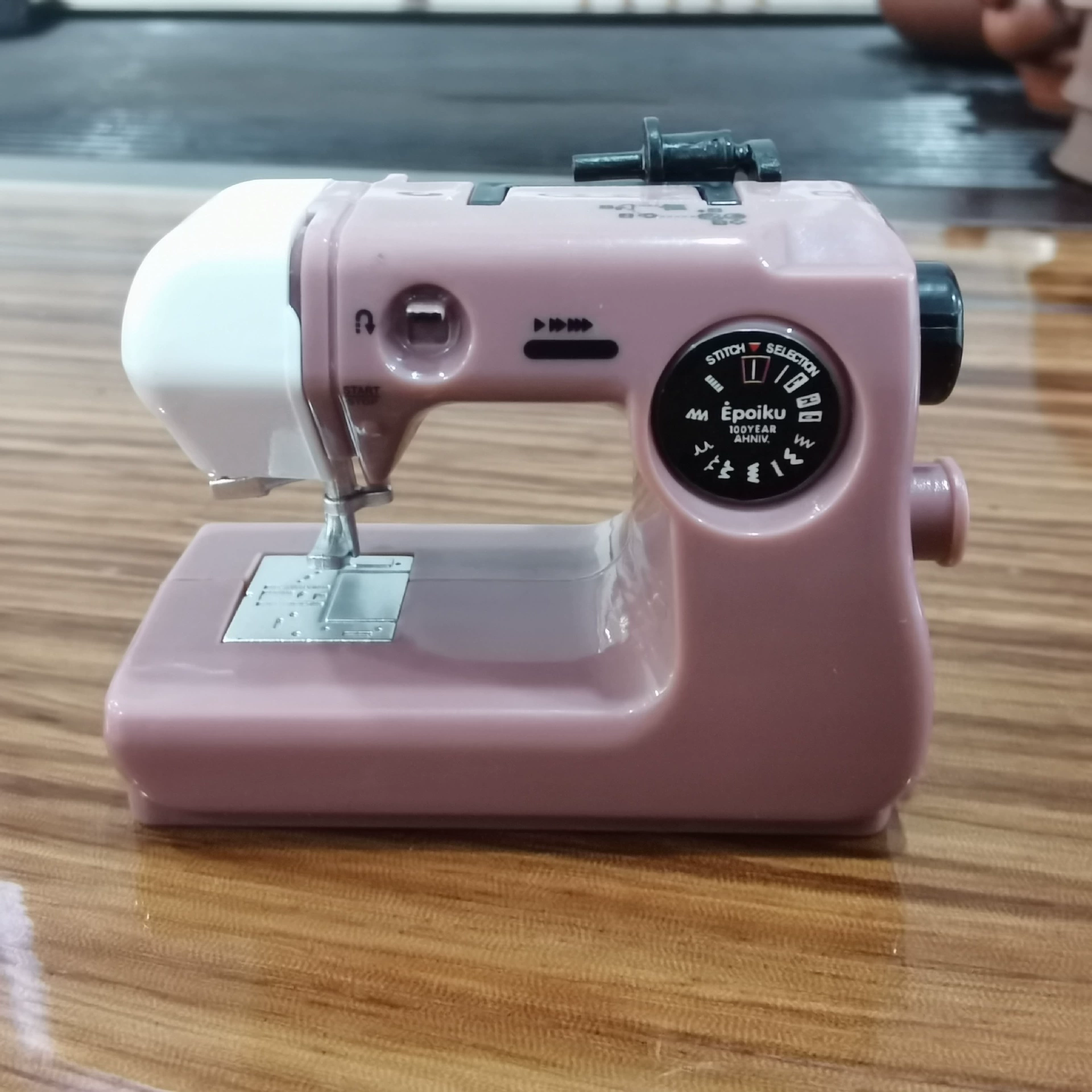 Капсула швейной машины игрушка-сценарий мини-швейная машинка Ganca Micro Shielding Scenic Wander
