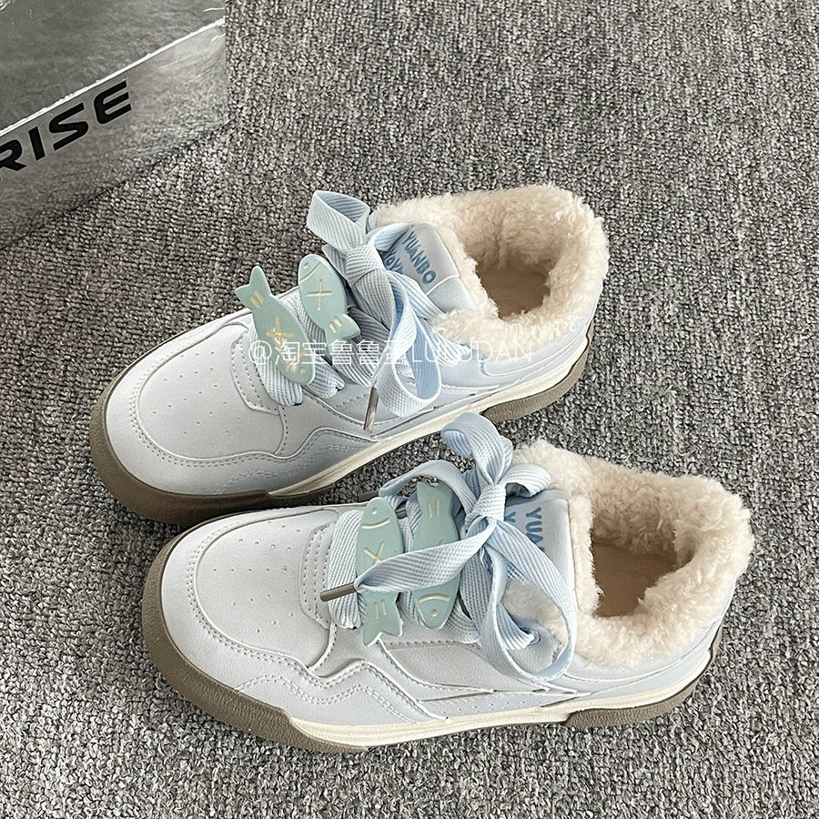 SADISA campus de viento de fondo grueso zapatos blancos para estudiantes zapatos casuales para mujeres 2025 nuevos zapatos de pan de invierno para mujeres
