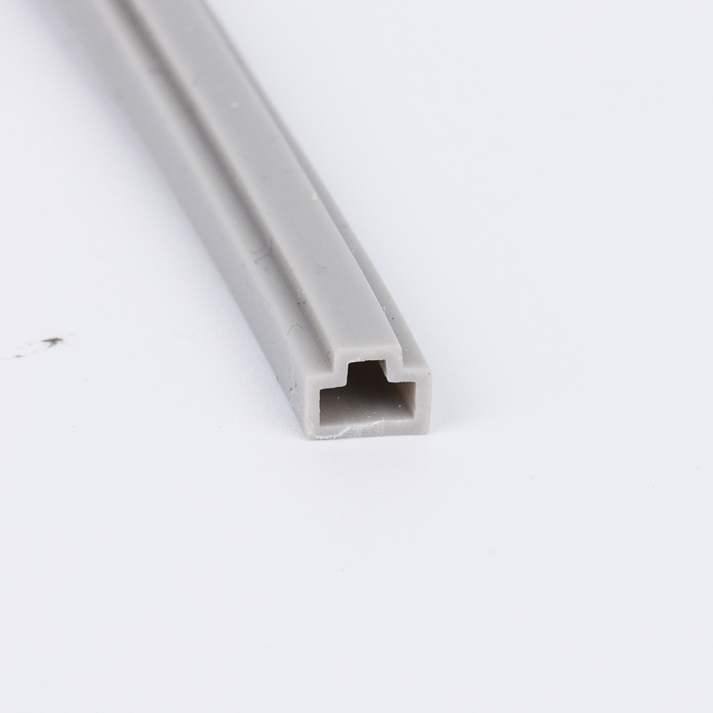 衣柜下轨道胶条-4