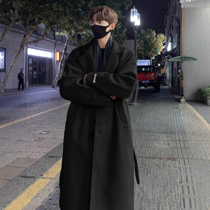 韓国版百合の中長のウインドブレーカーの男性の秋冬のタイプは膝の英倫の風毛のコートを過ぎてゆったりとしています。