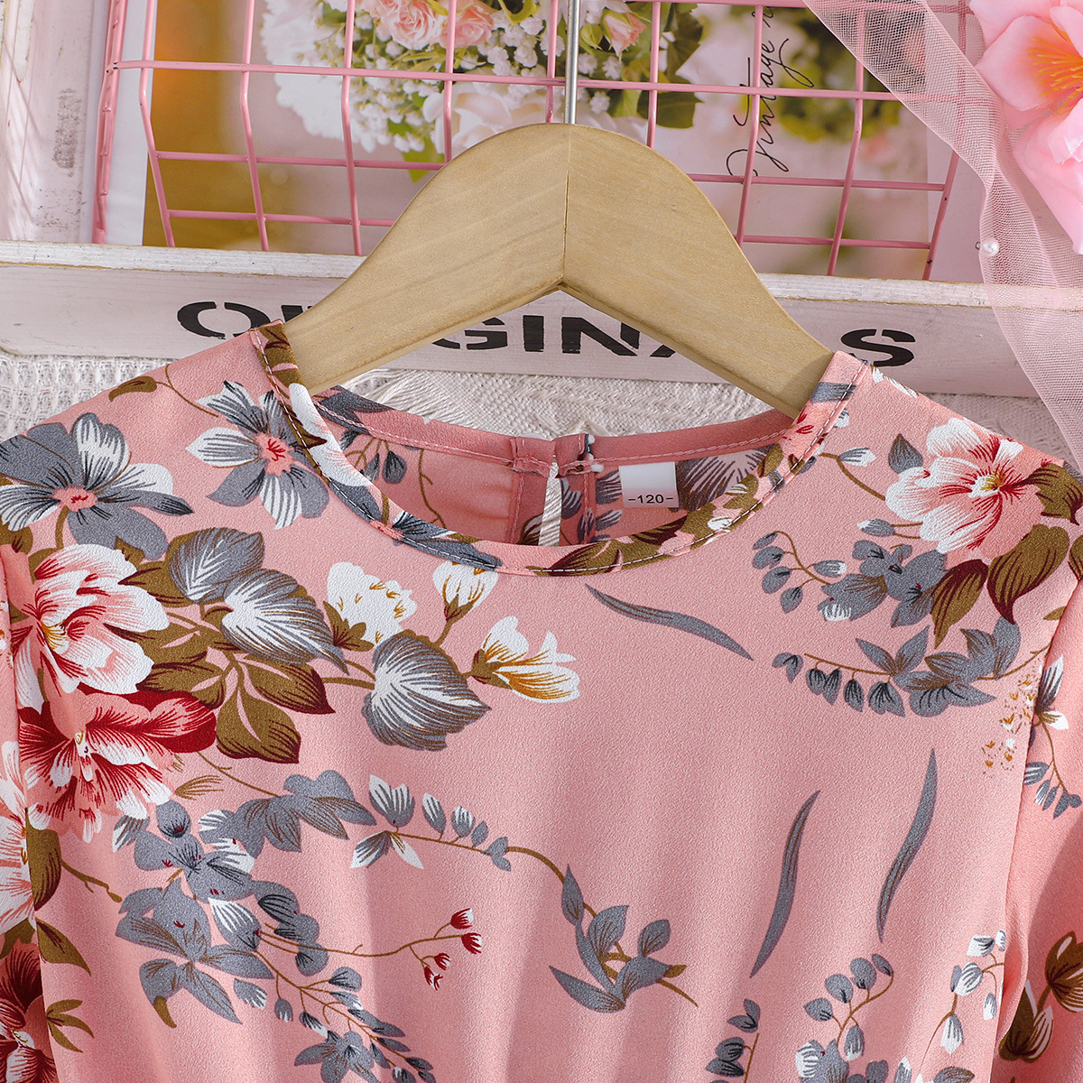 2024 Sommer neues zweiteiliges Set mit Blumendruck für Mädchen und Kinder mit langen Ärmeln und Gürtel_voghion.com