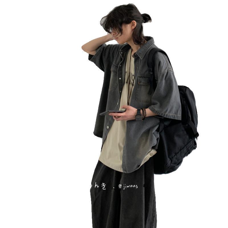 夏の日系水洗いは古いポケットの半袖デニムシャツを作ります。