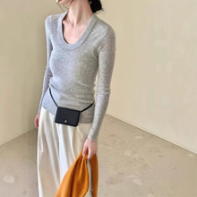 ���s��ɫ��U�I�����@��ᘿ���Ů�＾ͨ�ڰٴ�ȴ������o������