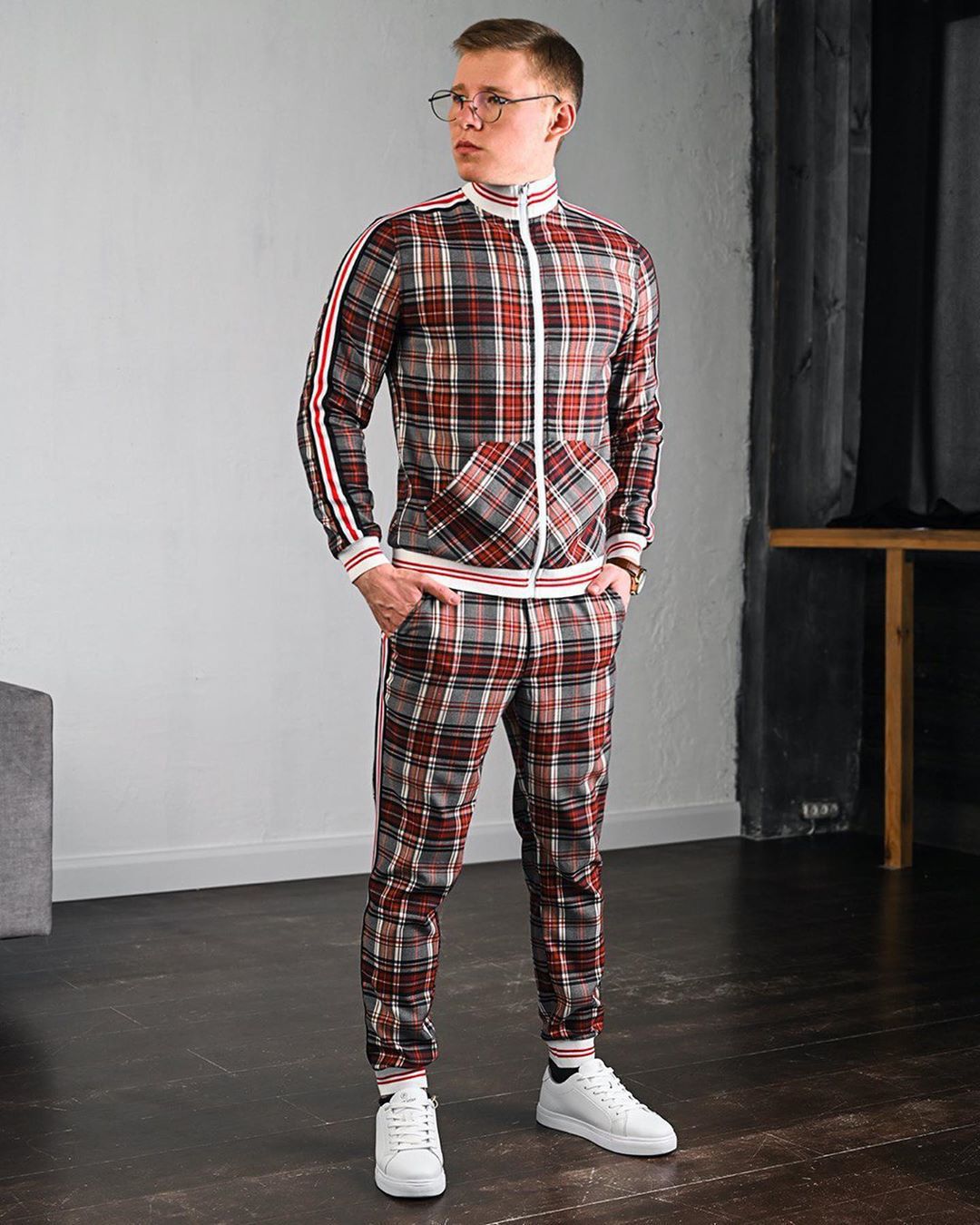 Completo sportivo uomo tuta due pezzi moda casual maschile_voghion.com