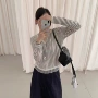 v领打底新款条纹毛衣