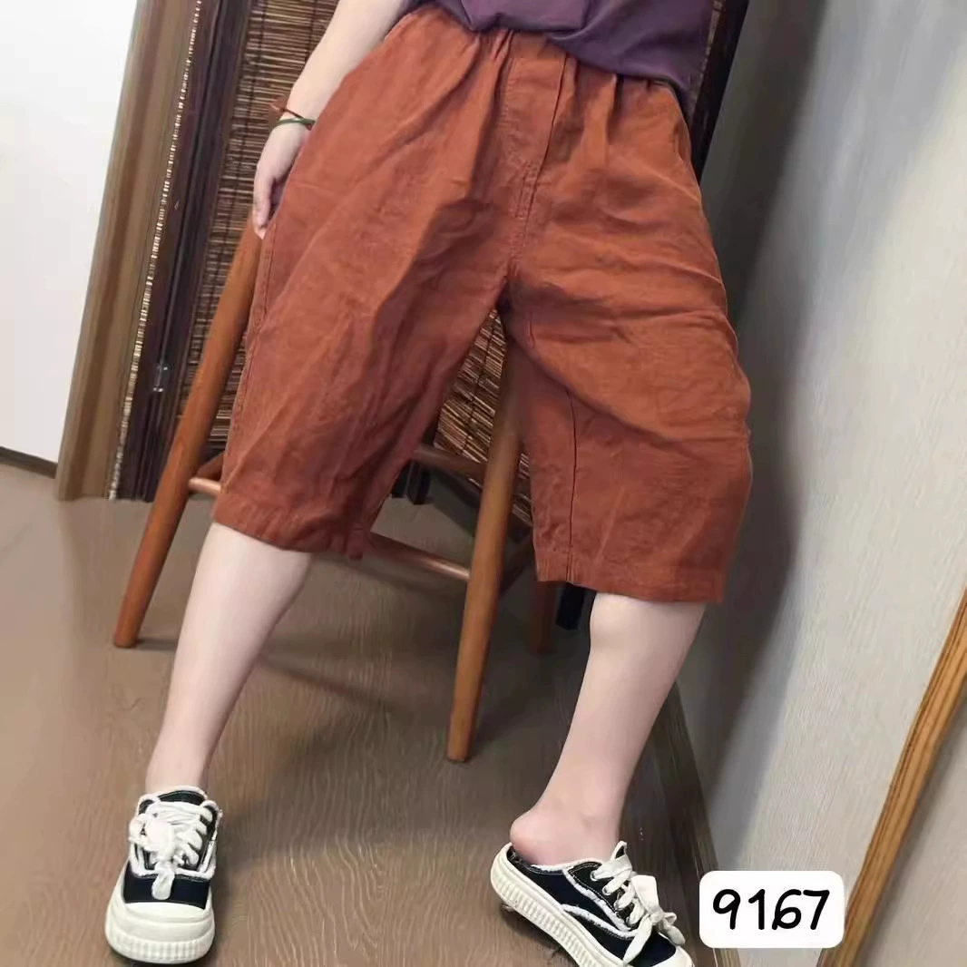 Хлопок и лен, лето 2025, новый стиль, брюки с пятью точками, ретро, ​​однотонные эластичные брюки, повседневная свободная женская одежда большого размера, плотно прикрывающая тело