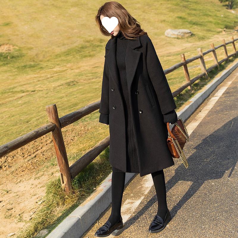 Black woolen coat Mid length version 2022 Autumn and winter Popular new pattern Korean Edition Easy Hepburn Wind Woollen cloth overcoat