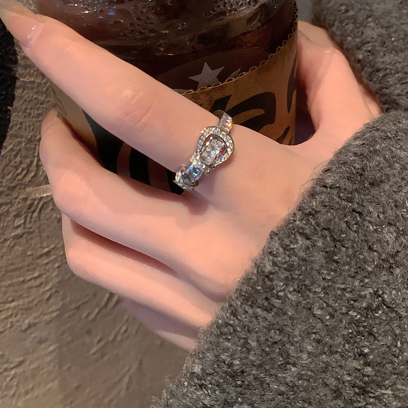 Real Gold Plated Zircon Horseshoe Buckle Open Light Luxury High-end Sense Index Finger Personality Cold Style Ring_voghion.com