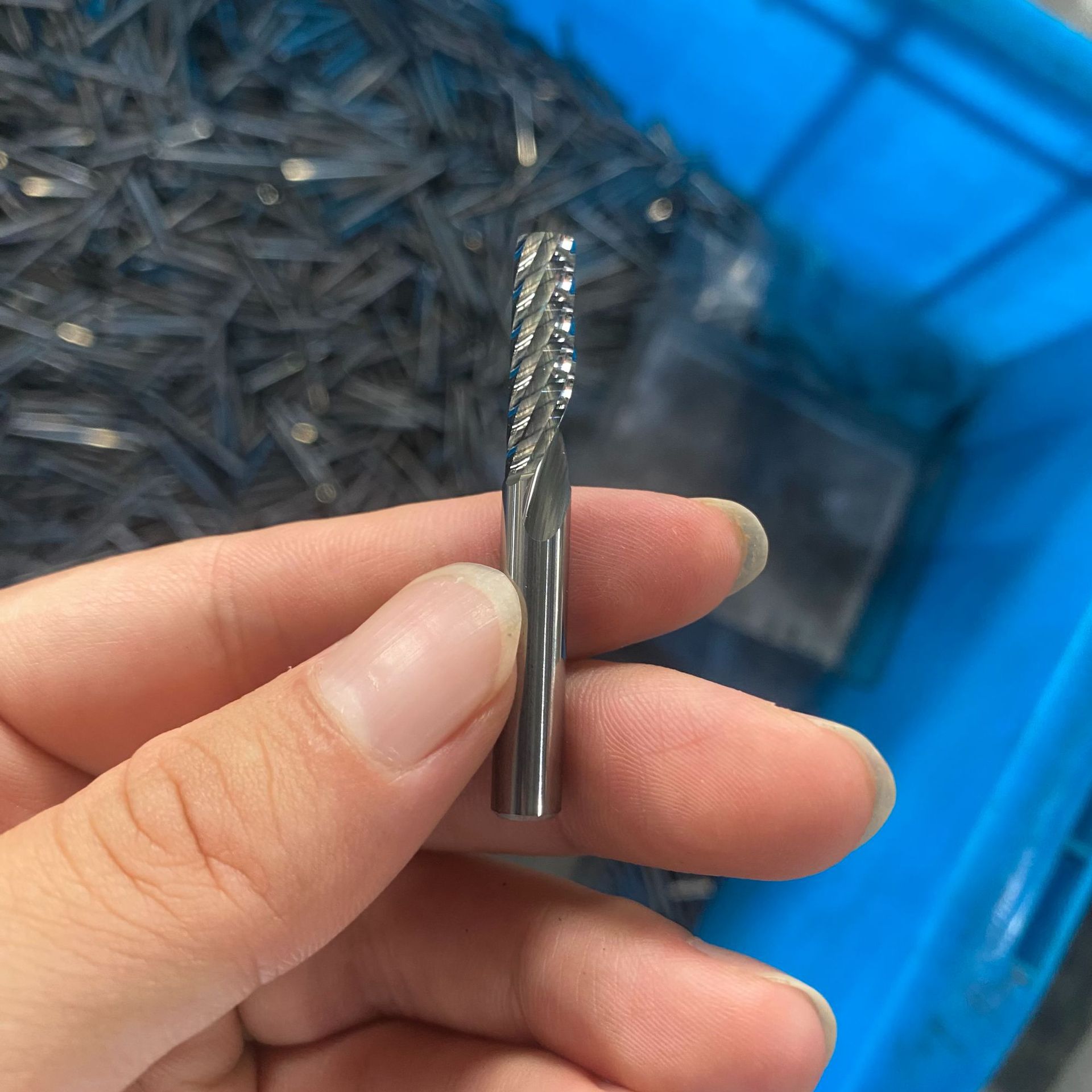 4mm单刃螺旋铣刀批发代加工数控雕刻亚克力广告PVC钨钢数控切割刀