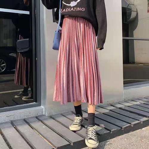 New gold velvet skirt for women in winter with sweaters to show slimming mid-long autumn and winter pleated skirt long skirt