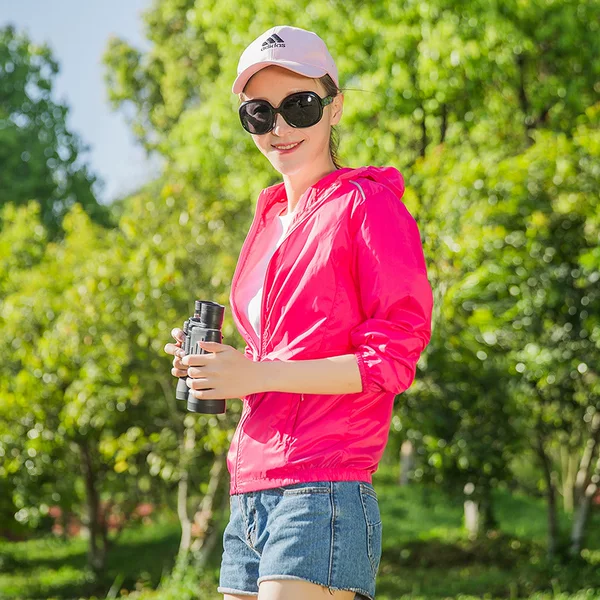 Outdoor Sun Protection Clothing, Uv Protection, Couple Style Skin Jacket, Versatile Sun Protection Shirt, Thin Jacket with Printed Logo, Hooded