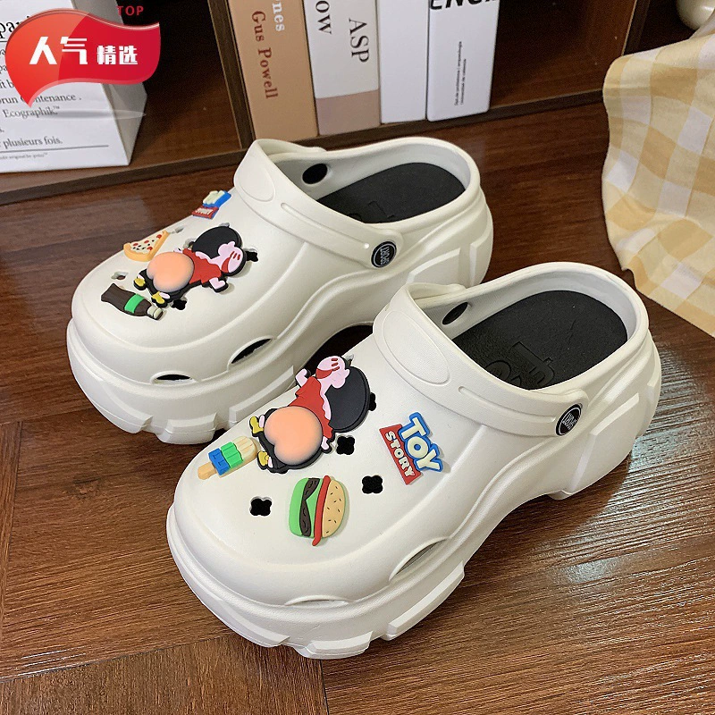 Crayon Shinchan Shoes Fashion Wilky Shoot Чувство дерьма Носить толстую подошвину, удобную половину тапочек женщины на пляже