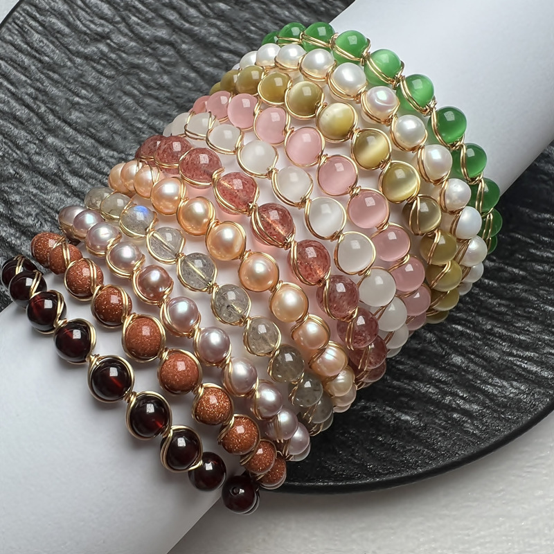 The Same Style as on Xiaohongshu, 14K Handmade Wire-Wrapped Bracelet with Natural Freshwater Pearls, Garnet, Strawberry Crystal, and Cat's Eye Stone The Same Style as on Xiaohongshu, 14K Handmade Wire-Wrapped Bracelet with Natural Freshwater Pearls, Garnet, Strawberry Crystal, and Cat's Eye Stone