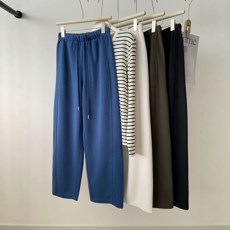 Korean-style minimalist Tencel wool wide-leg pants for women, 2026 autumn/winter collection, slimming, high-waisted, loose fit, suitable for students
