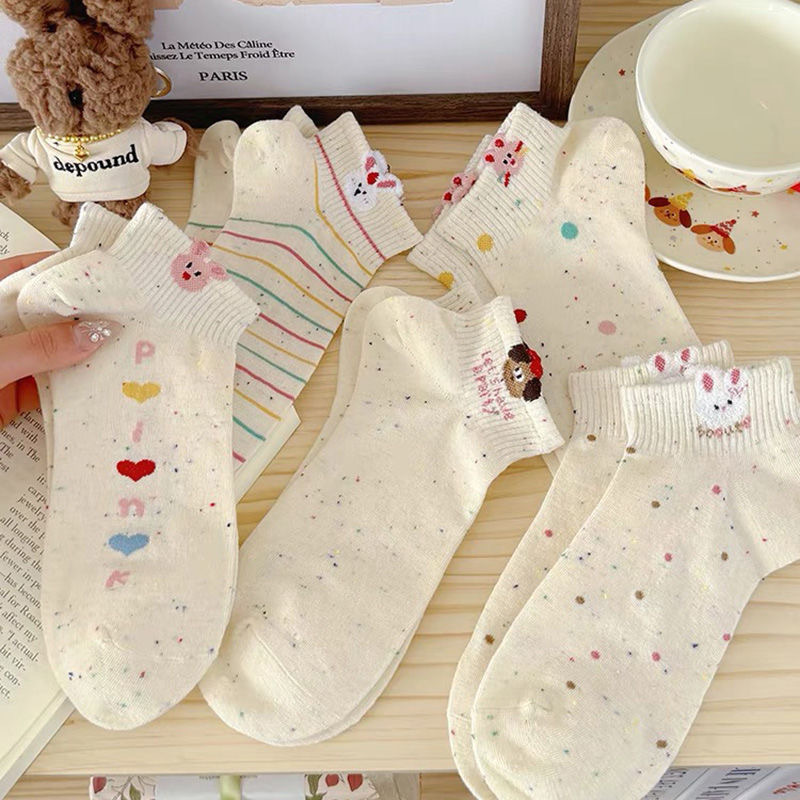 Cartoon Japanese-Style Versatile Short Socks for Women, Spring and Summer Boat Socks, Invisible Socks with a 3D Bunny Design
