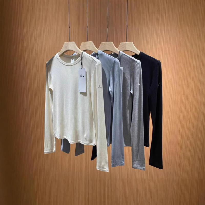 In stock: Alo Pilates long-sleeved pure cotton base layer T-shirt, women's athletic, stretchy, ribbed, fitness training, and yoga top In stock: Alo Pilates long-sleeved pure cotton base layer T-shirt, women's athletic, stretchy, ribbed, fitness training, and yoga top