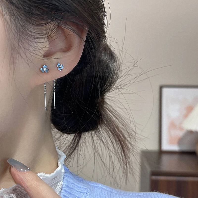 S925 Aguja de plata Flor de iris azul Pendientes de borla Mujer Lujo ligero Sensación de alto nivel Sensación exquisita y versátil Pendientes delgados image 1