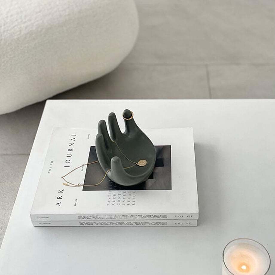 Ins viento cerámica palma adorno soporte de joyería decoración de mesa soporte de anillo soporte de almacenamiento de joyería decoración suave