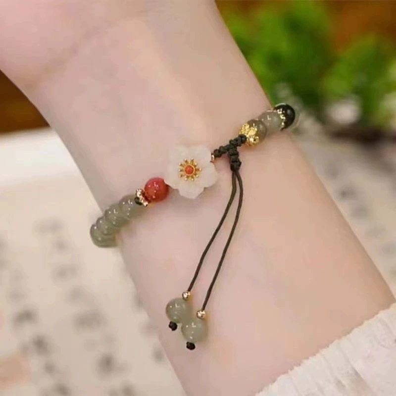 Регулируемая подвеска из нефрита с кисточкой, маленький дизайн-талисман, подарок на день рождения, размер 14–19 см