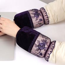 新款秋冬金丝绒短款袖套女士办公防脏袖筒韩版蕾丝拼接羽绒服护袖