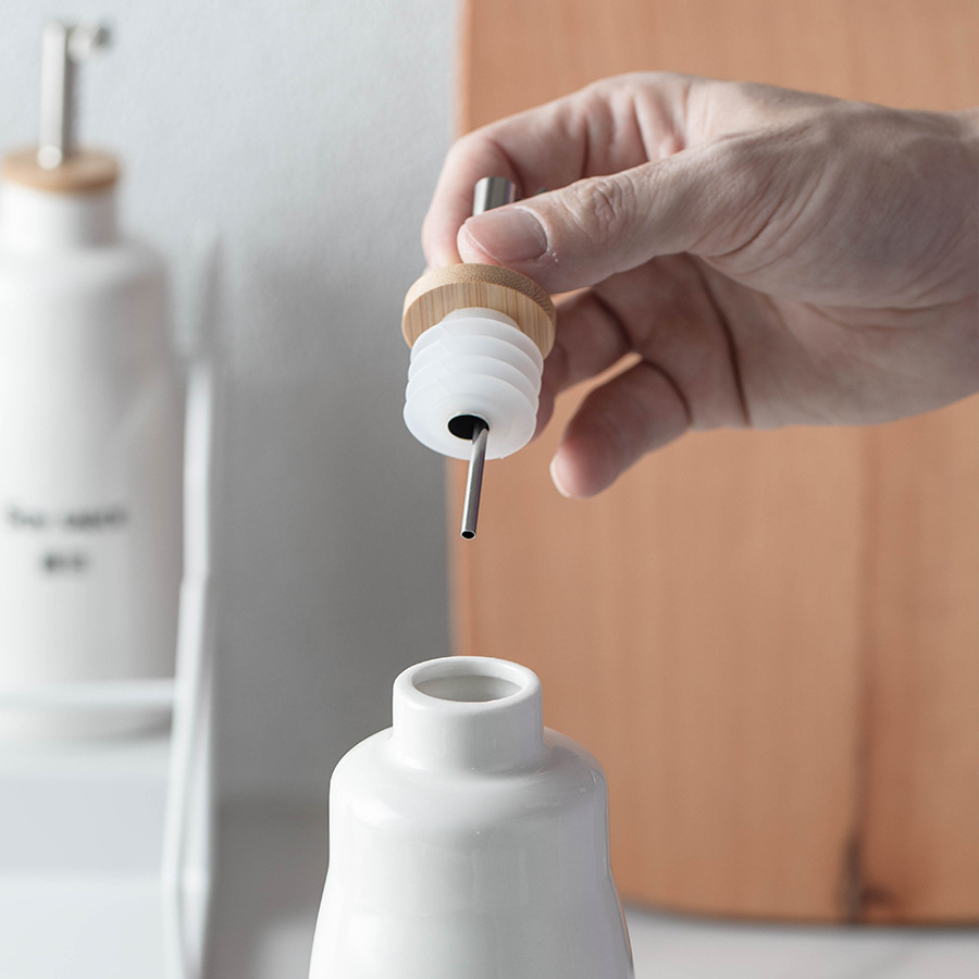 2024 New Ceramic Oil Bottle Sauce Vinegar Seasoning Bottle