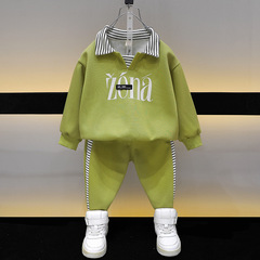 男の子のスーツの新型の韓国版の運動のレジャーの2つのセットの子供の服の秋の服の赤ちゃんの春秋の金の洋気の子供服