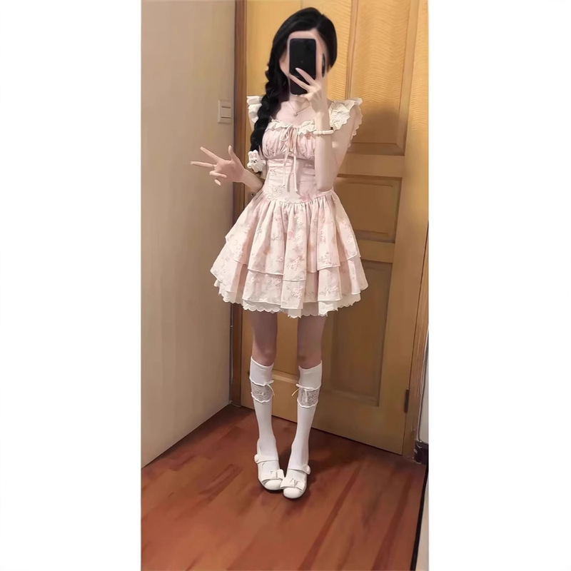 Summer French-Style Flutter-Sleeve Lace Patchwork Waist-Cinching Slim-Fit Fairy Dress, Forest-Style Floral Dress with Short Sleeves