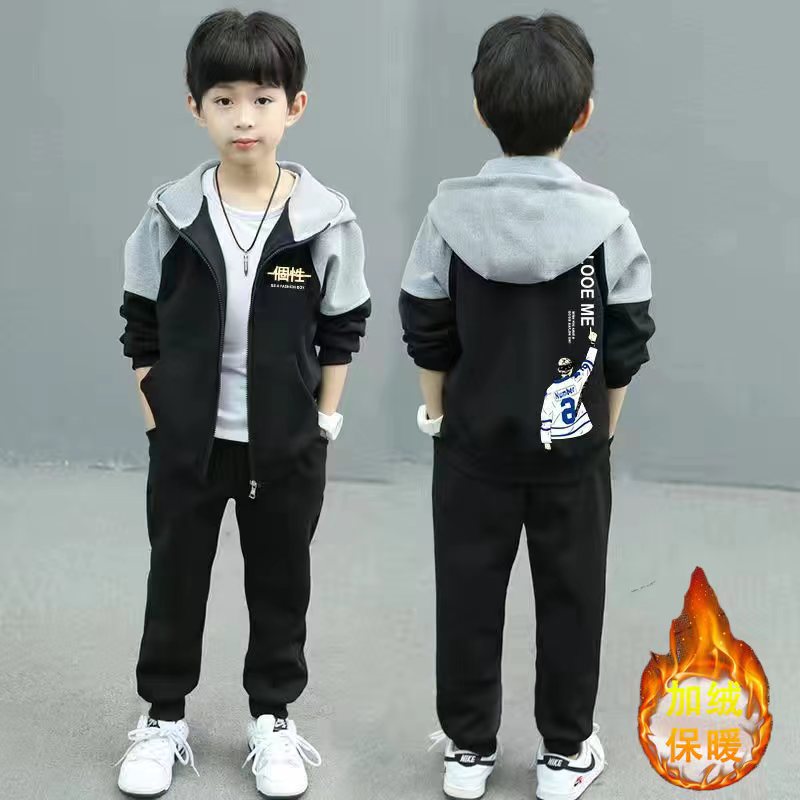 Ropa deportiva para niño