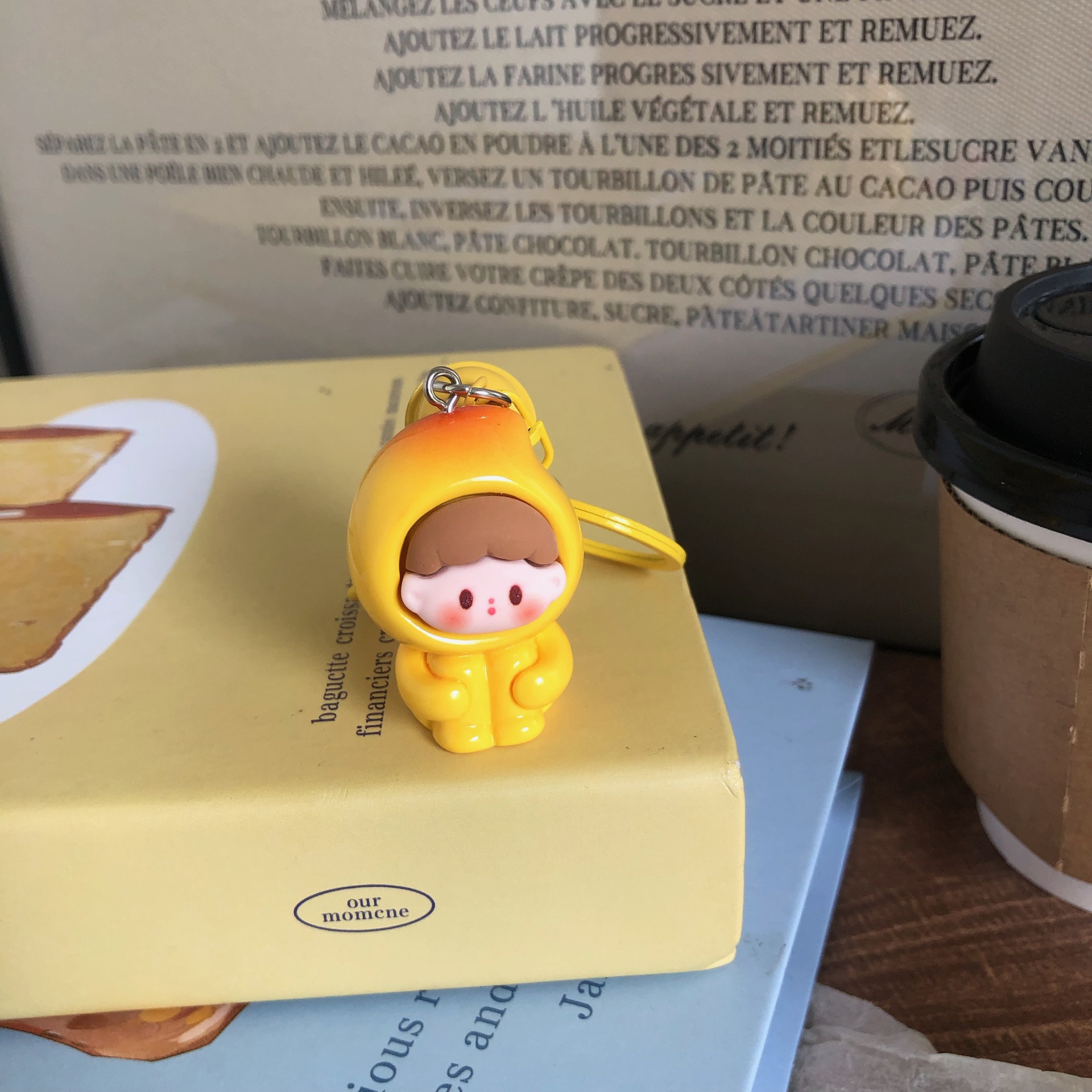 新商品の立体果物の子の鈴の鍵は少女の心の学生を掛けて親友のプレゼントを飾ってカップルを掛けます。