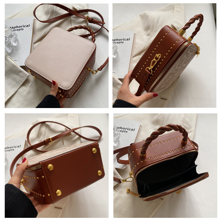 A New High-end Hand-held Embroidered Small Square Bag with A Niche Design. The Texture is Stylish and One Shoulder Diagonal Cross Box Bag_voghion.com
