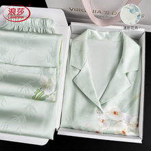 ����ĺ������m�ϋ�����һ��˯���ļ����z���мҾӷ�Ůĸ�H���Y��