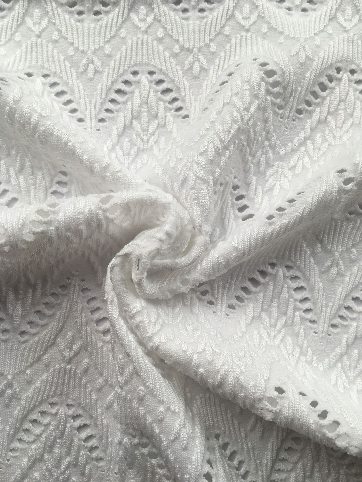705228锦纶洞洞提花布  适用于内衣泳衣服装的高端锦纶提花面料