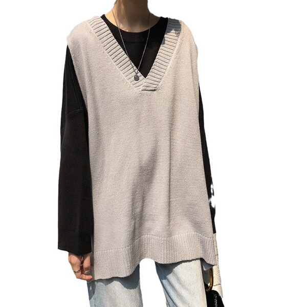 knitted vest