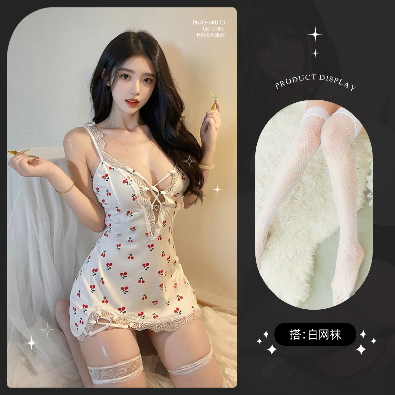 체리 드레스 + 망사 스타킹