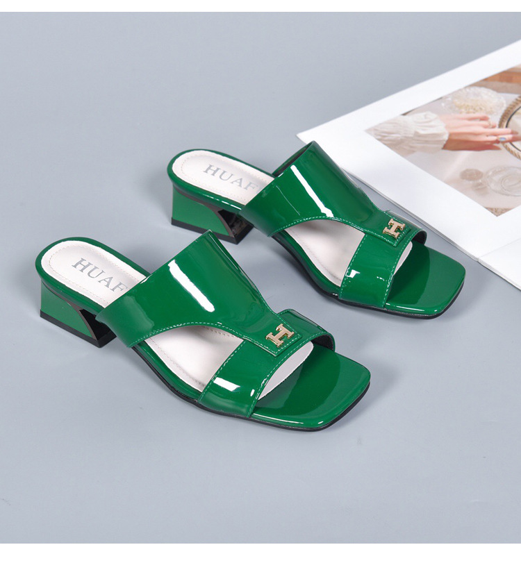 Dép sandal nữ da thật gót vuông quai chữ V phong cách tiên nữ — Màu đen chi tiết 17