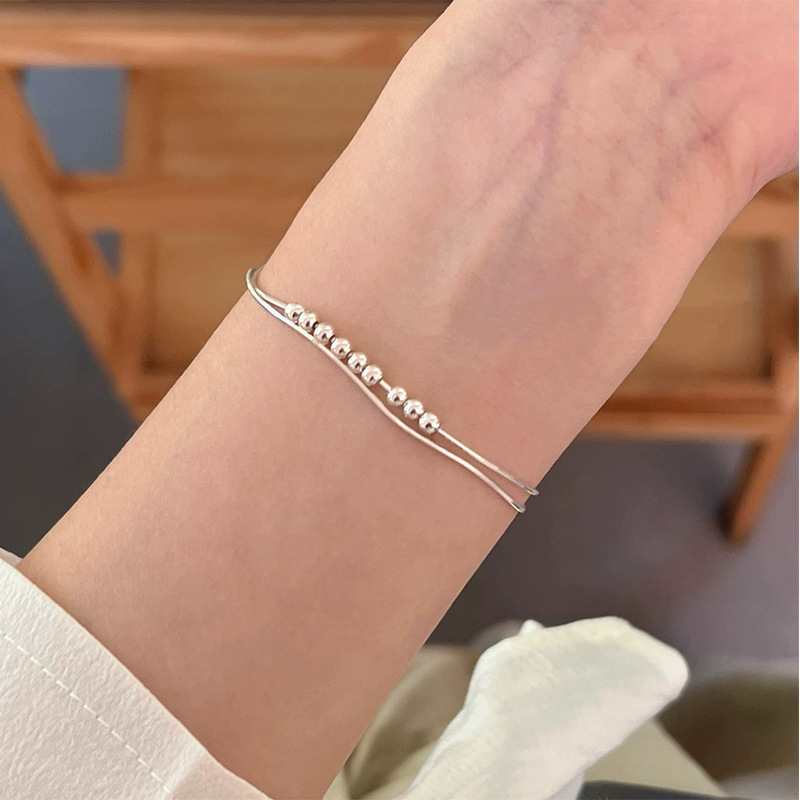 甘くて不規則な真珠のブレスレットの女性の高級な潮流のファッションの軽い贅沢なins風の高級感の小さい大衆の軽い贅沢な手飾り|undefined