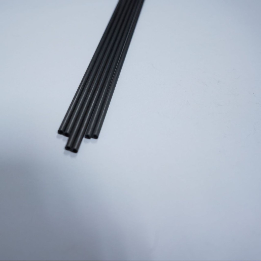 厂家直销碳纤维细棒 耐磨损抗弯曲模型制作碳纤维拉挤实心圆棒