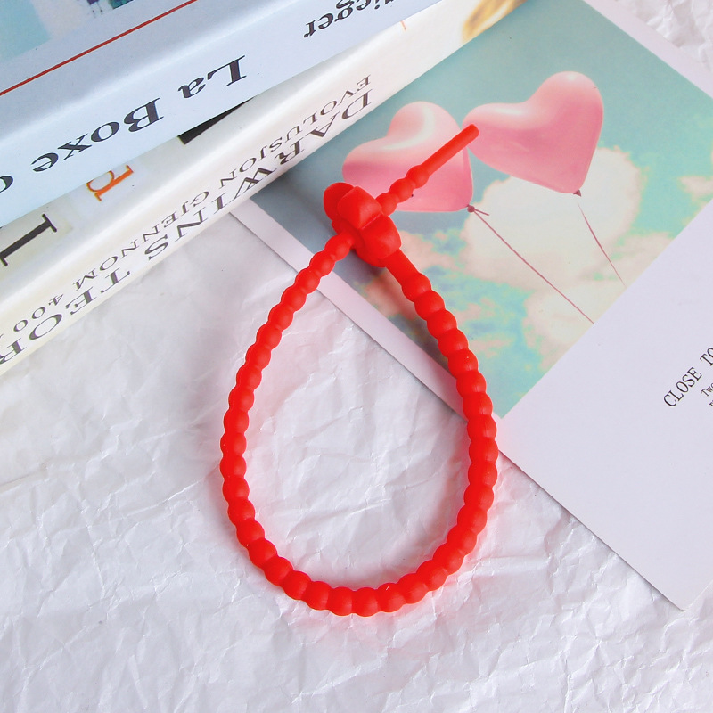 25cm colorido pequeña flor de silicona cuerda DIY joyería llavero accesorios auto-bloqueo cordón Correa cordón corbata