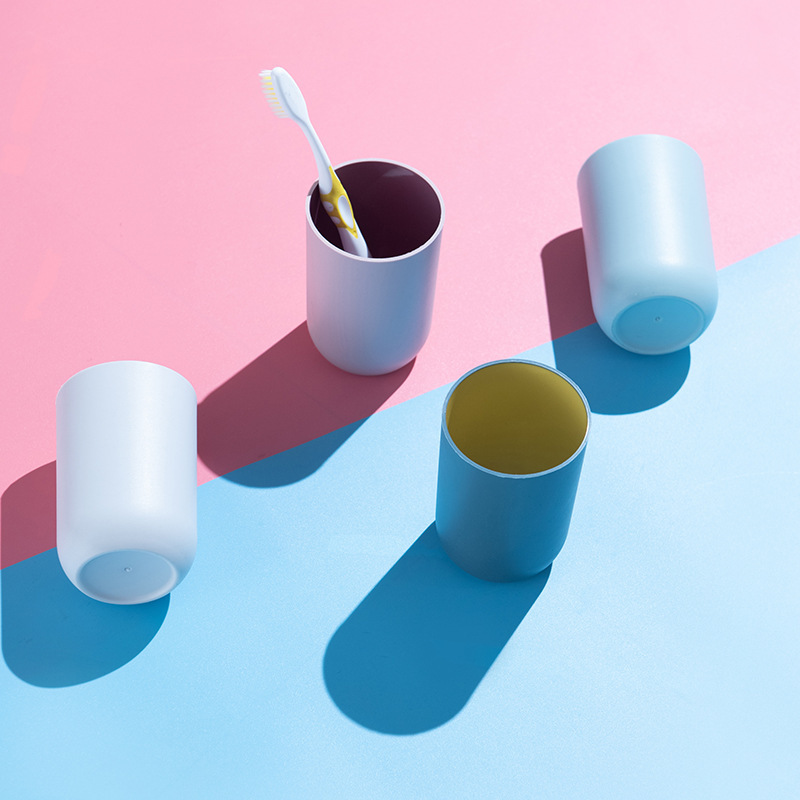 双色漱口杯磨砂居家洗漱杯创意简约软性塑料情侣牙刷杯硅胶杯批发