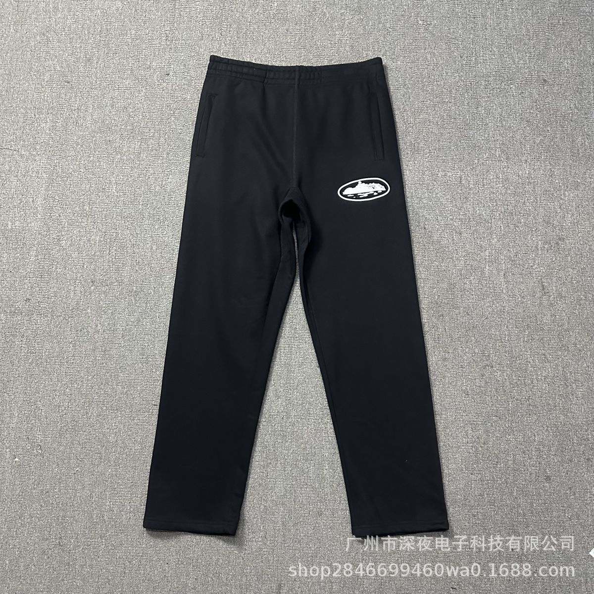 639 Black
